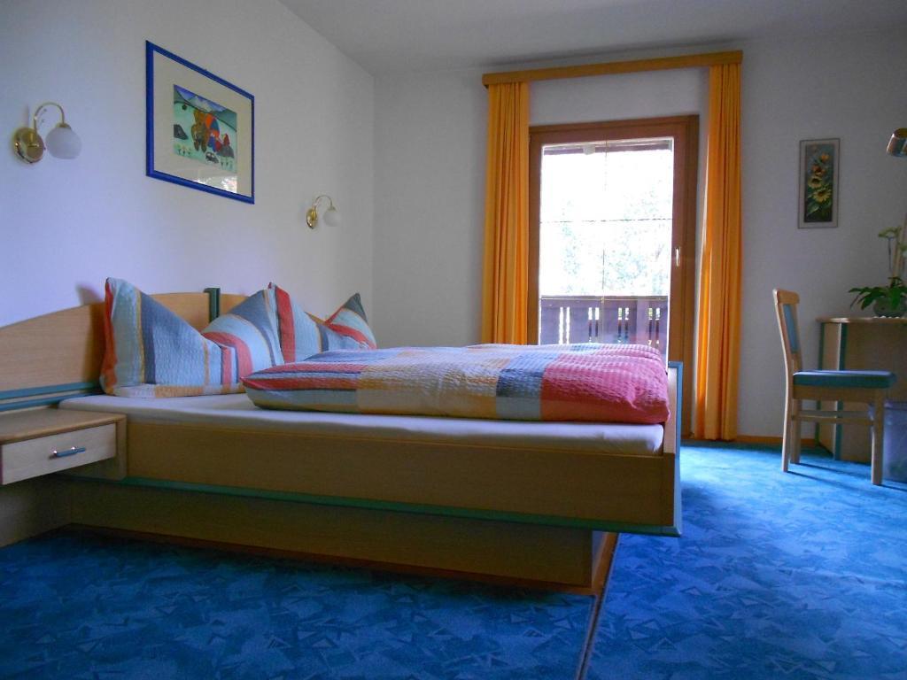 Haus Thurner Obsteig Ruang foto
